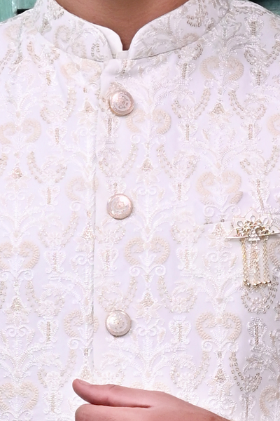 Men white embroidered Waist Coat